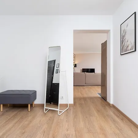 Lägenhet Dzielnica Xiii Podgorze By Renters