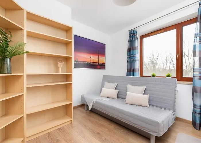 Dzielnica Xiii Podgorze By Renters *