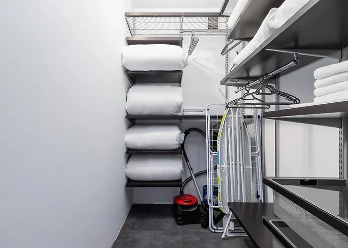 Dzielnica Xiii Podgorze By Renters Krakow