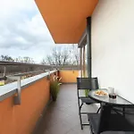 Dzielnica Xiii Podgorze By Renters * Krakau